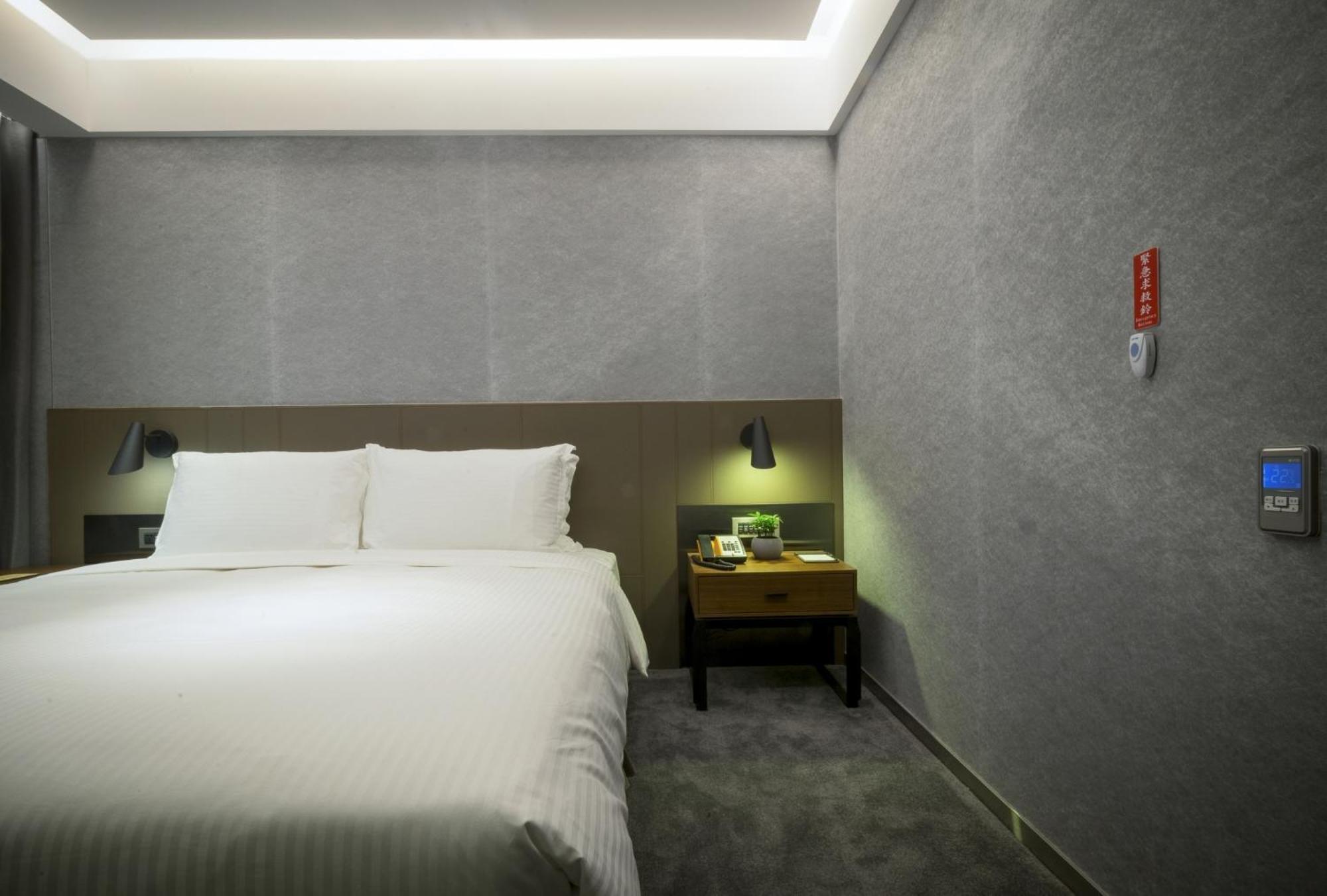 Check Inn Taipei Nanjing Exterior foto