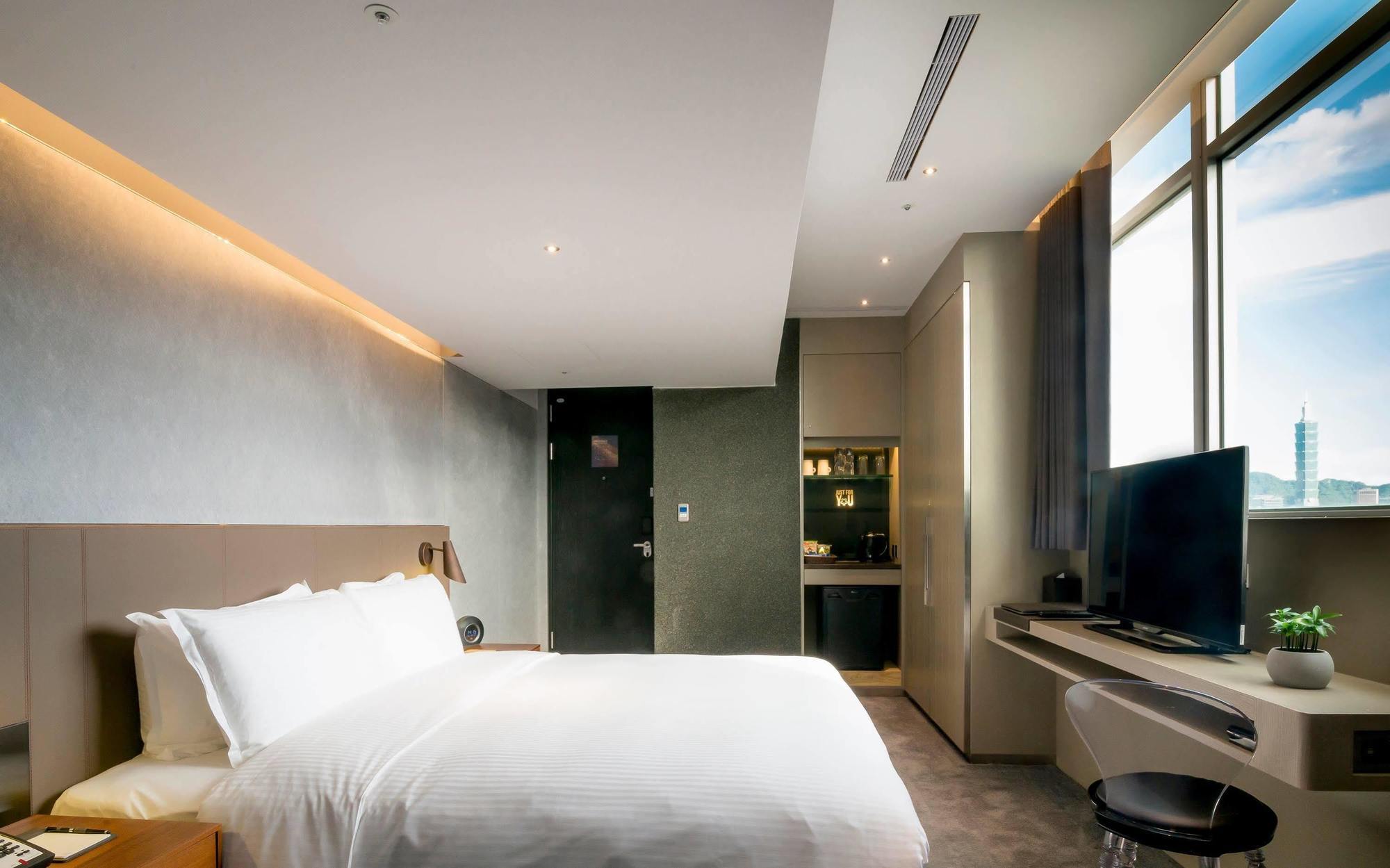 Check Inn Taipei Nanjing Exterior foto